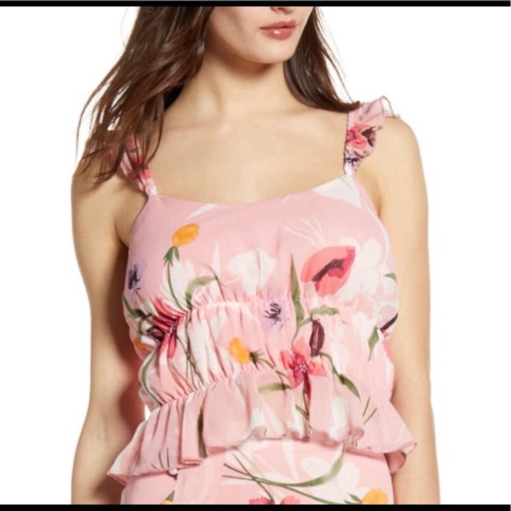 Leith | Floral Ruffle Shoulder Crop Tank Top